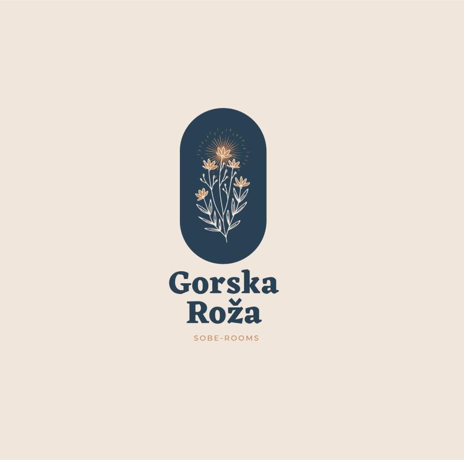 Gorska Roza Bed & Breakfast Лог под Мангартом Екстериор снимка