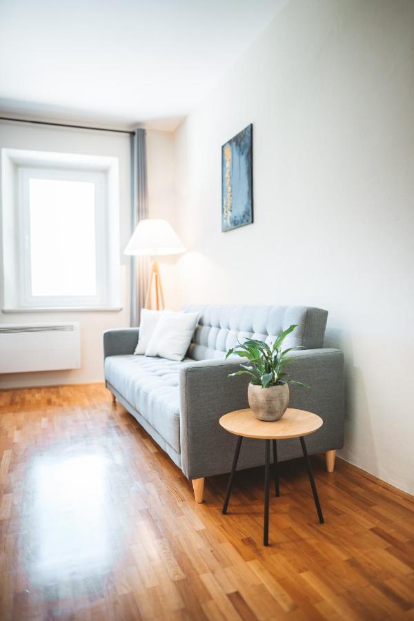 Gorska Roza Bed & Breakfast Лог под Мангартом Екстериор снимка