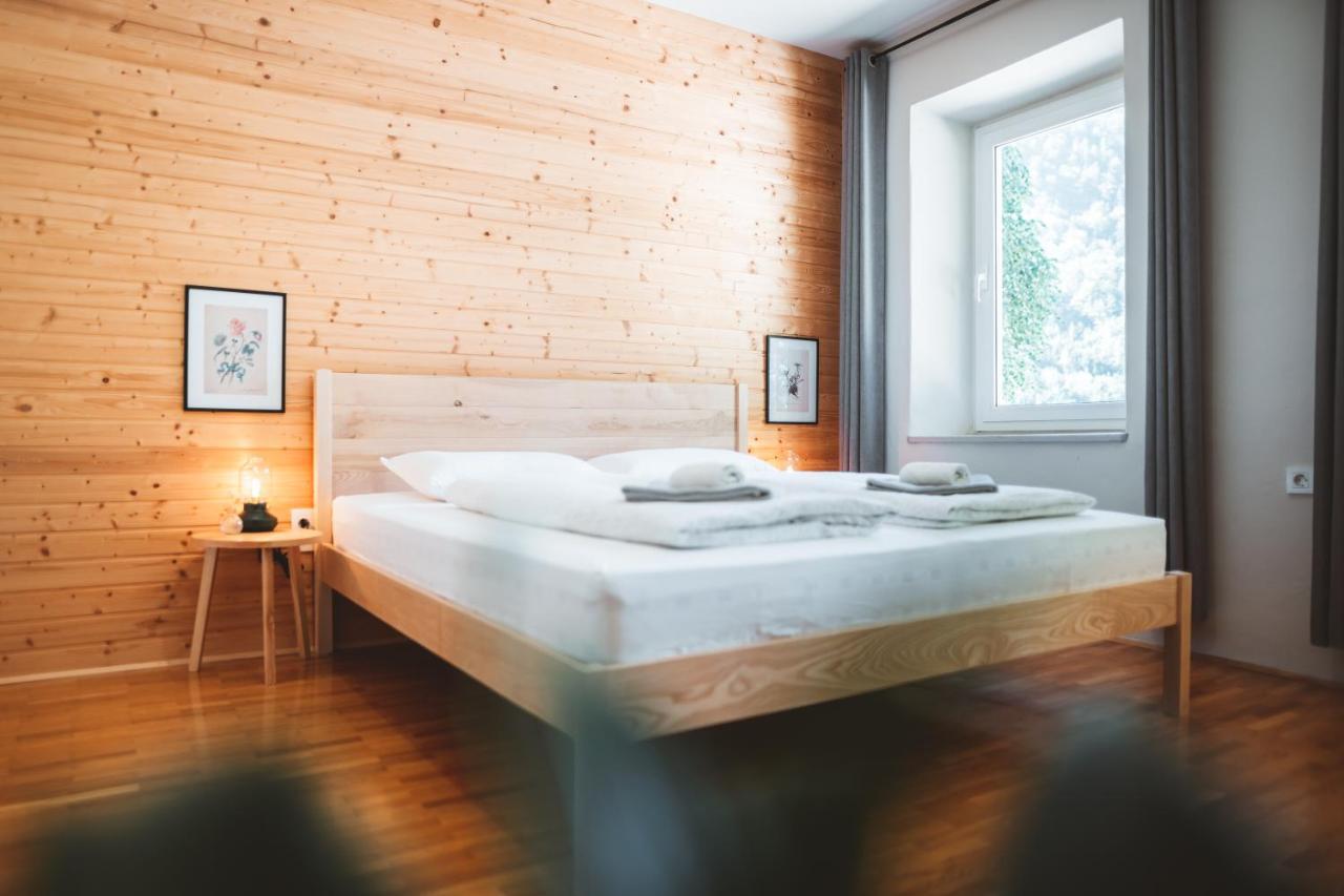 Gorska Roza Bed & Breakfast Лог под Мангартом Екстериор снимка
