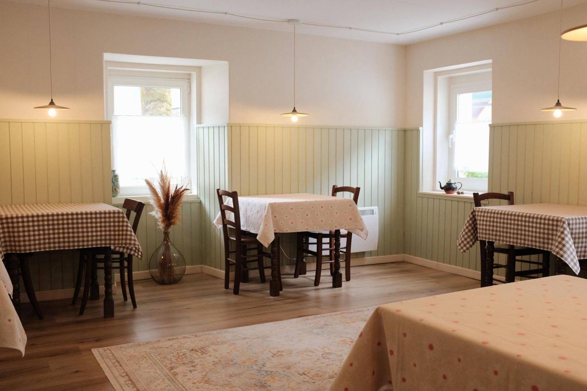 Gorska Roza Bed & Breakfast Лог под Мангартом Екстериор снимка